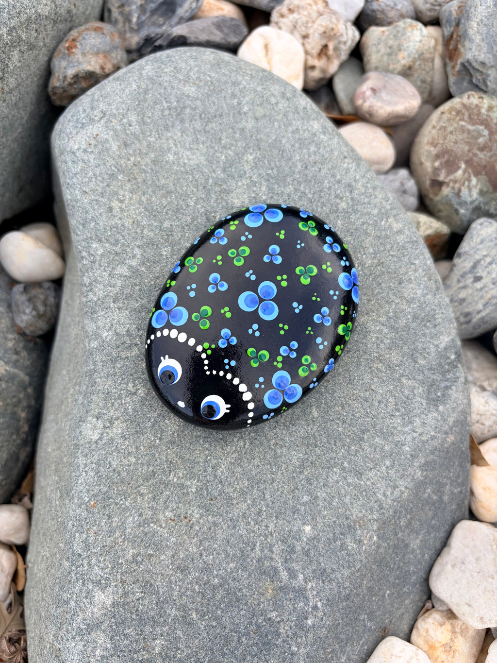 Ladybugs & dragonfly. Set of 3