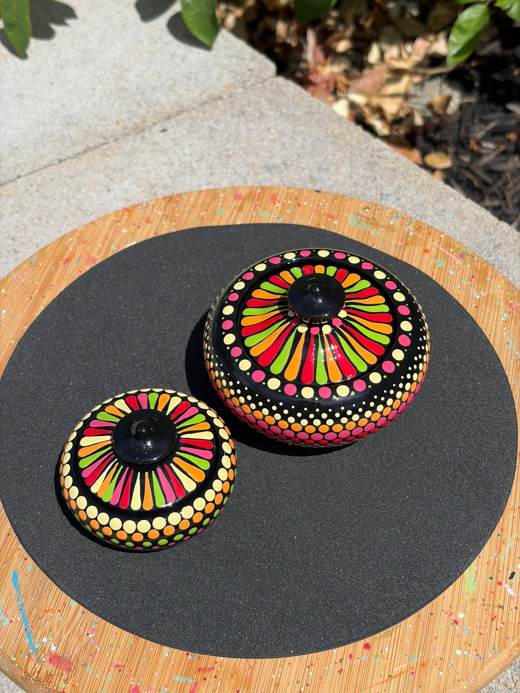 Trinket dishes. Set of 2.