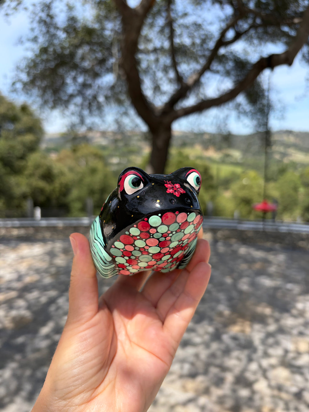 Frog. Tropical/Beach themed.