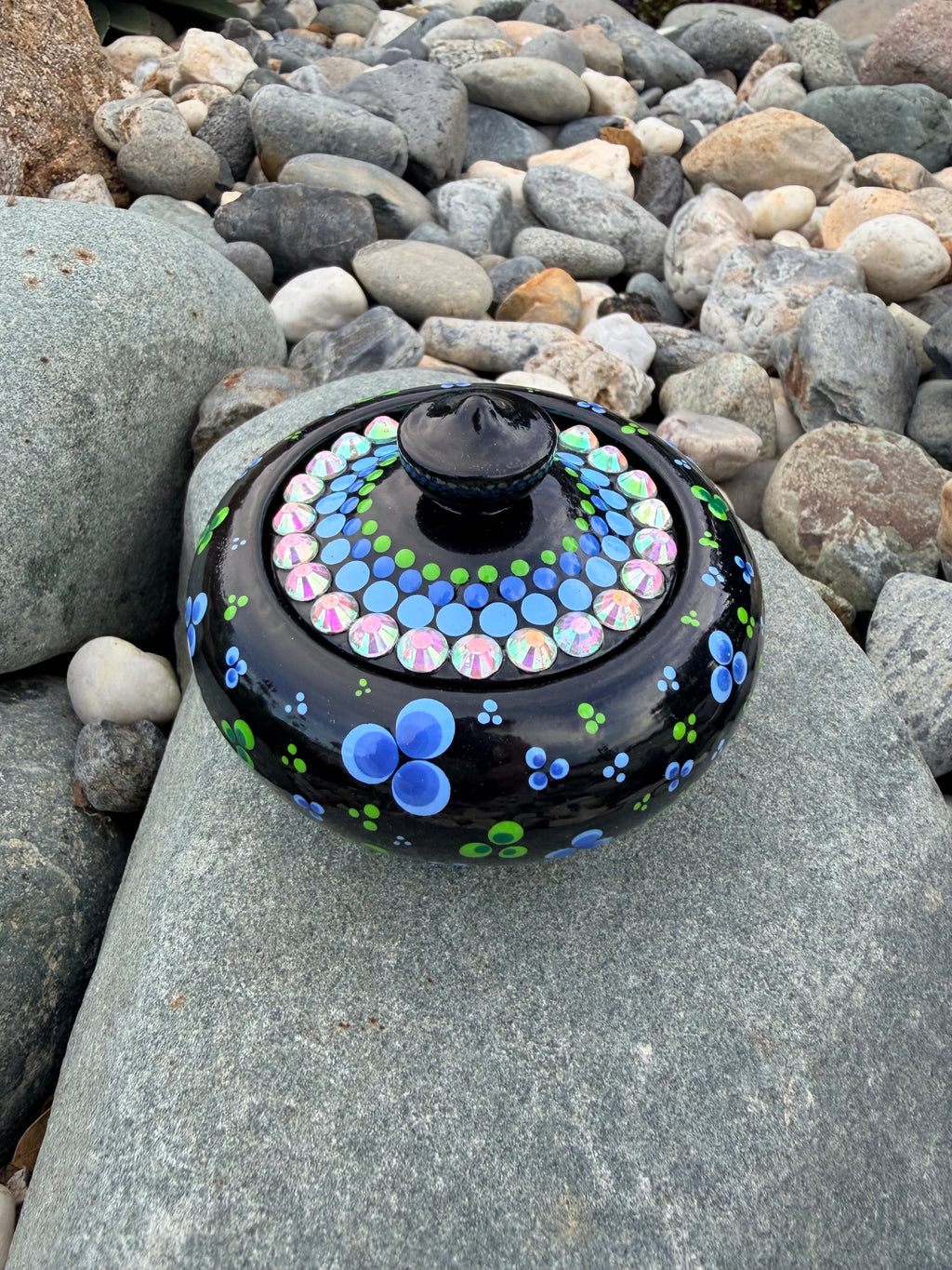 Medium Trinket Dish w/lid in blues