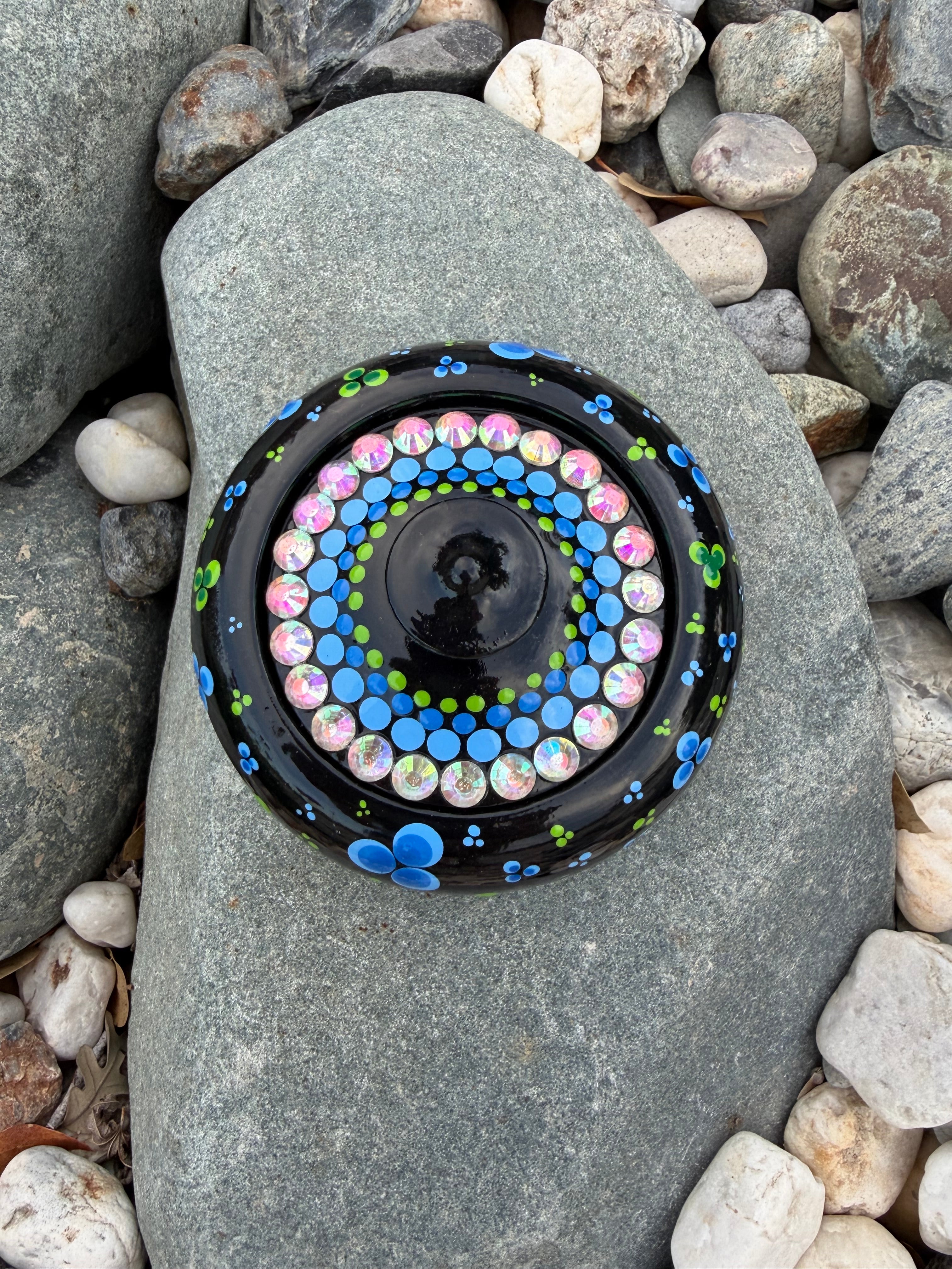 Medium Trinket Dish w/lid in blues