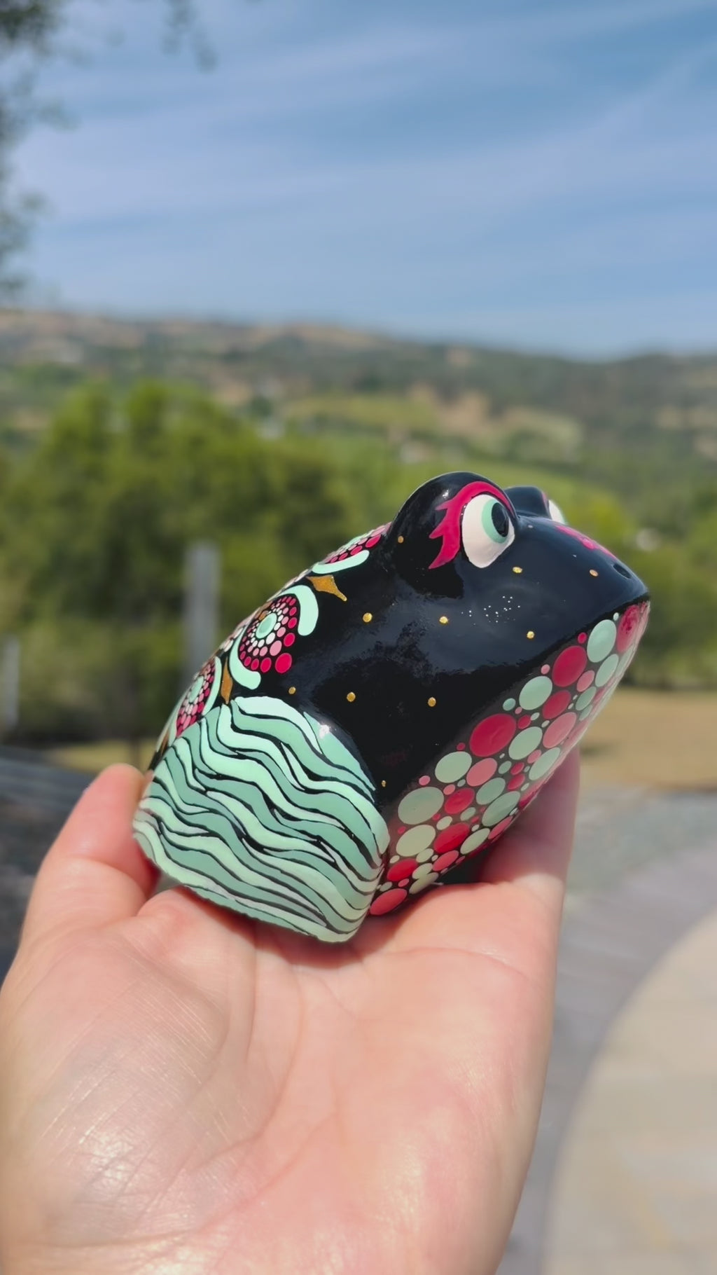 Frog. Tropical/Beach themed.